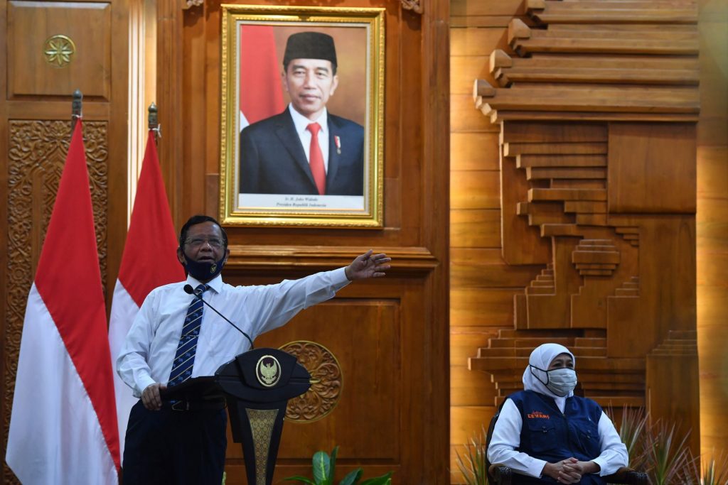 Menko Polhukam Mahfud MD angkat bicara tentang banyaknya pelanggaran prokes di DKI Jakarta yang terjadi akhir-akhir ini. (foto: media indonesia)