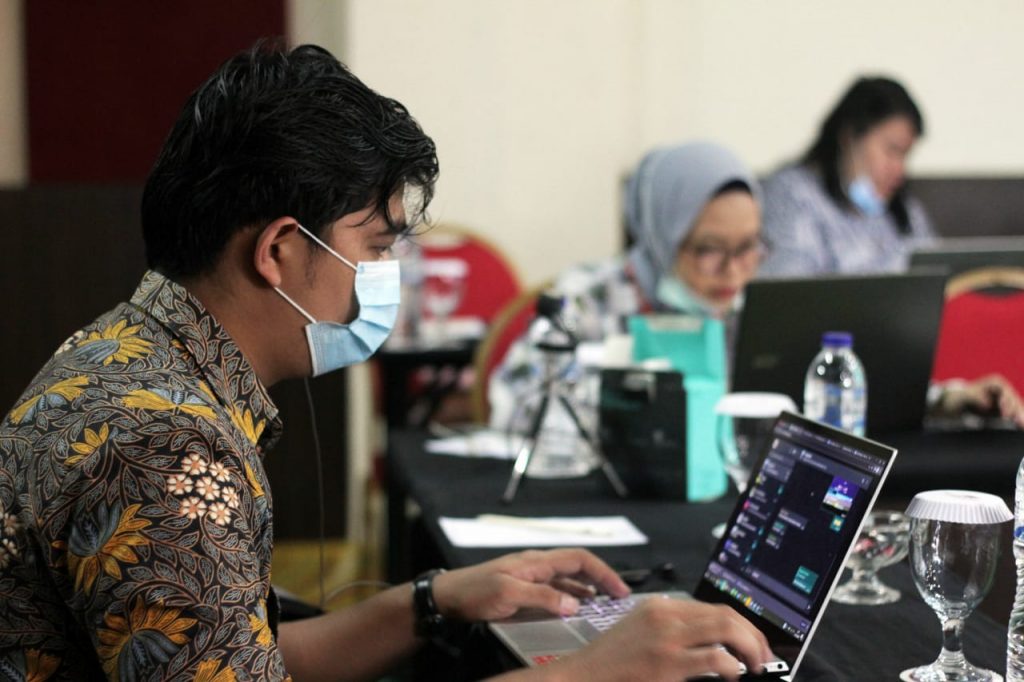 18 tim mahasiswa kedokteran maju ke babak final Medical Online Championship (MOC). (foto: kemendikbud)
