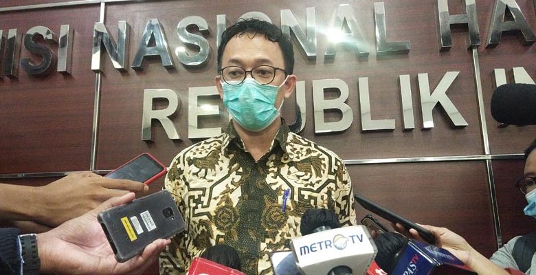 Komisioner Komnas HAM, Beka Ulung Hapsara diwawancara awak media, baru-baru ini. (Foto: Rmol.id)