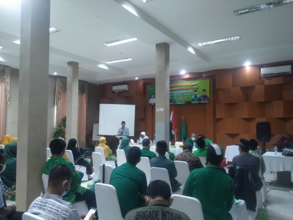 Suasana Musda ke-VI PD PUI Kabupaten Subang yang digelar di Grant Hotel Subang, Sabtu (12/12). (Foto: Remond/Fajarnusantara.com)