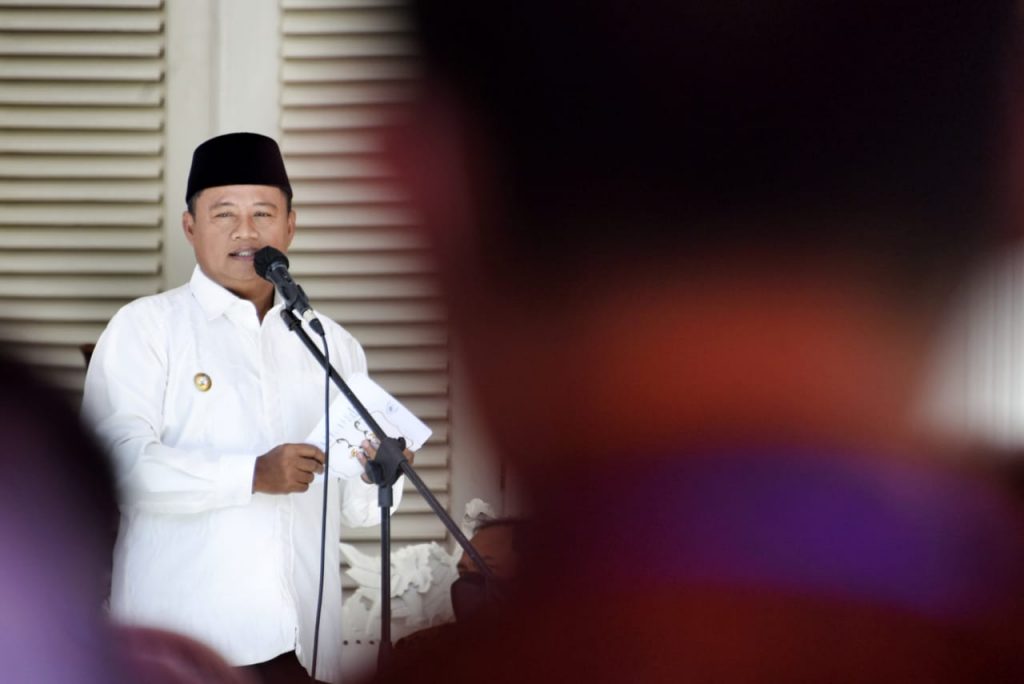 Wagub Jabar Uu Ruzhanul Ulum saat menghadiri puncak acara peringatan Hari Pers Nasional 2021 Tingkat Provinsi Jabar di Kantor Setda Kabupaten Cianjur, Rabu (17/3/2021). (Foto: Humas Jabar)