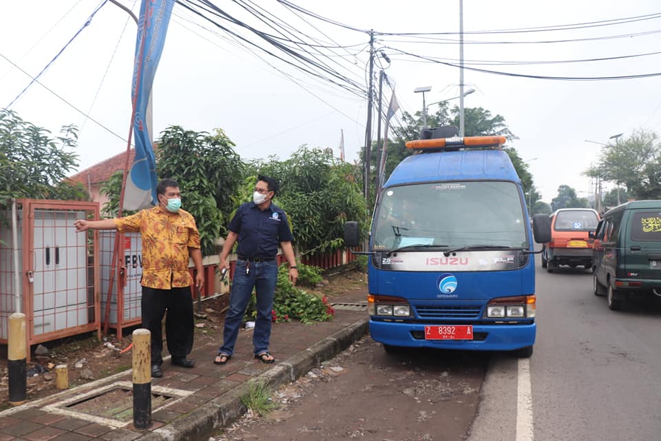 Diskominfosanditik Kabupaten Sumedang kembali melakukan sosialisasi melalui layanan mobil keliling atau yang dikenal dengan istilah “Wawar”. (Foto: Ist/Diskominfosanditik Sumedang)