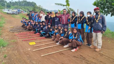 Photo : Seluruh Peserta Pelatihan dan Pembina Pelatih Kwarran Cimalaka Photo bersama