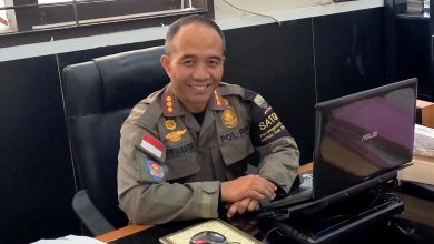 Plt. Kasatpol PP Sumedang Deni Hanafiah saat ditemui diruangannya