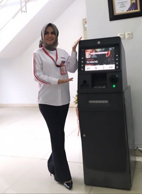 Direktur Bank Sumedang Yanti Krisyana Dewi