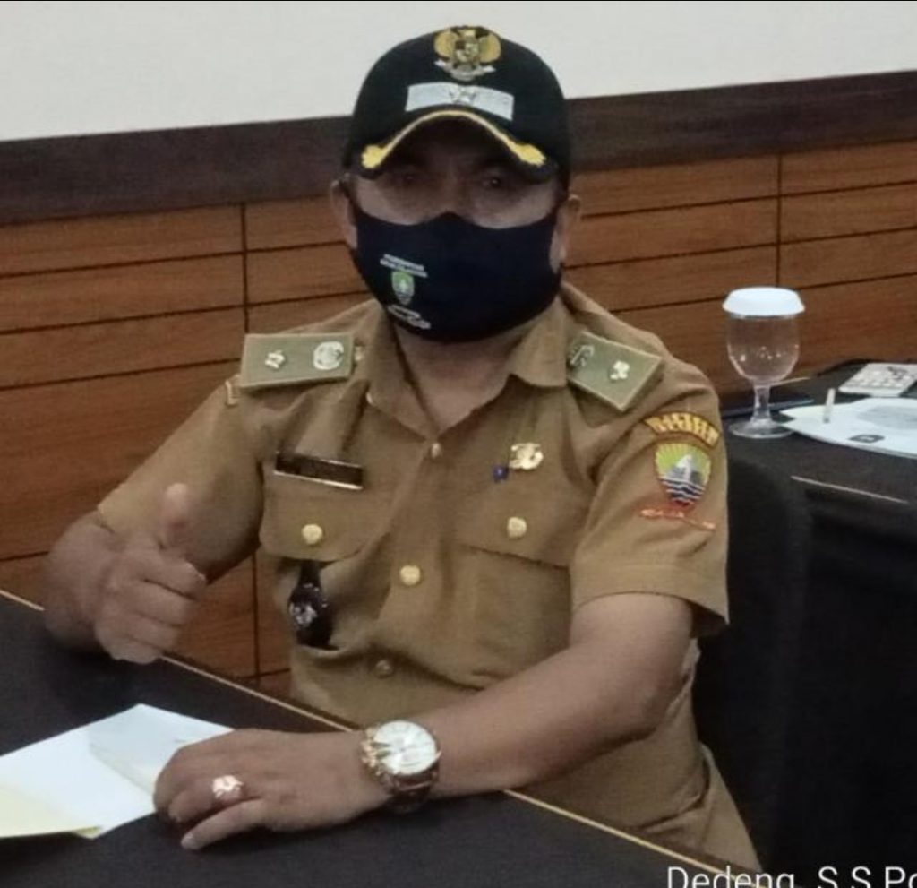 Kades Cilayung Dedeng Saefurohman