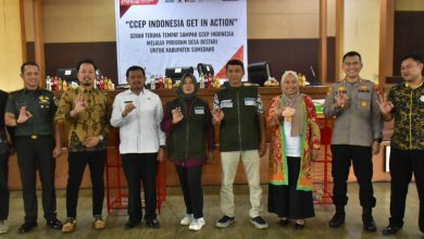 Bupati Sumedang Sumedang (tengah) dalam Acara CCEP Indonesia Get In Action